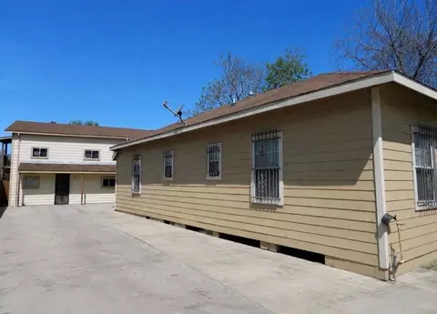 313 Blanche St, Houston, TX 77011