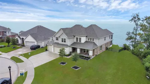 13246 Westmont Heights Ln, Houston, TX 77044