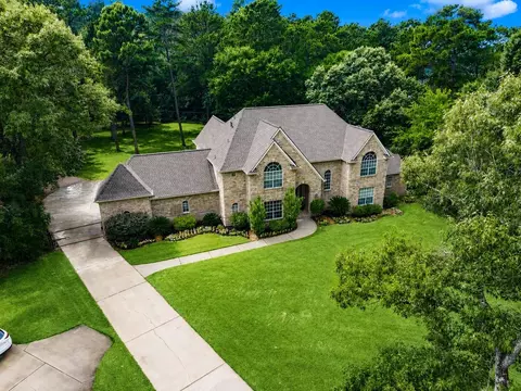 2326 Timbergreen Cir, Magnolia, TX 77355