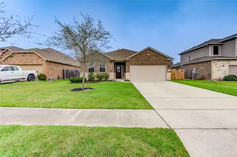 3102 Sandpiper Dr, Texas City, TX 77590