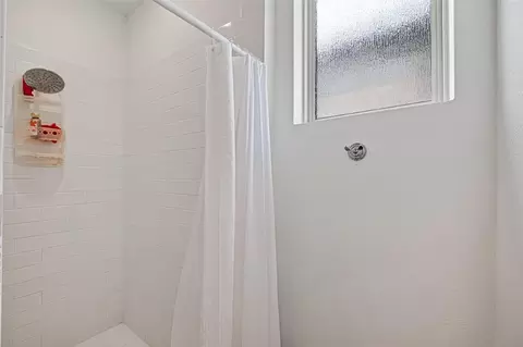 Bath - 29014 Red Loop Dr, New Caney, TX 77357 photo 4 of 6
