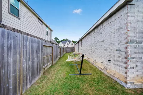 Exterior - 29014 Red Loop Dr, New Caney, TX 77357 photo 5 of 8