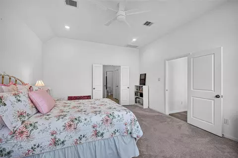 Bedroom - 29014 Red Loop Dr, New Caney, TX 77357 photo 7 of 10