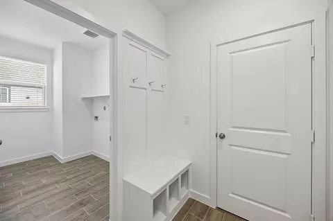 Entry Way - 318 Ruby Ford Dr, Cove, TX 77523 photo 4 of 4