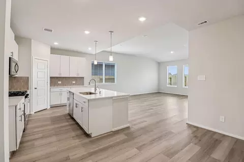 12030 Shining Lake Dr, Baytown, TX 77523