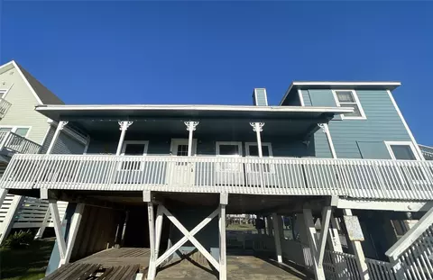 13114 Coronado Dr, Freeport, TX 77541