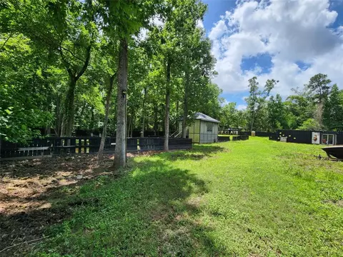 12123 Overhill Rd, Plantersville, TX 77363