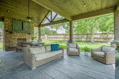 5602 Ivory Mist Ln, Houston, TX 77041