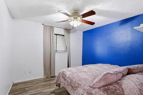 Bedroom - 2802 Comanche St, Beeville, TX 78102 photo 5 of 10