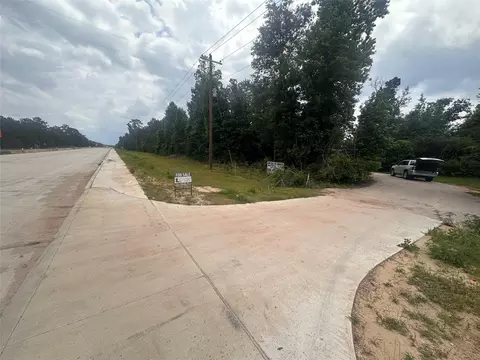 22530 Highway 105 Hwy, Cleveland, TX 77328