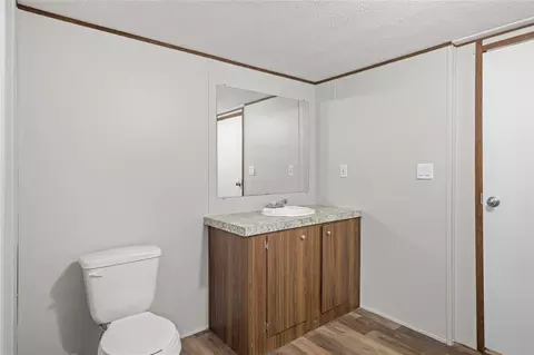 Bath - 16889 Springfield Dr, Conroe, TX 77302 photo 1 of 4