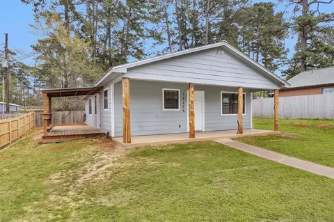 Exterior - 14236 E Ravine Run, Willis, TX 77318 photo 5 of 8
