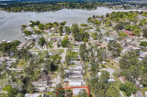View/Area - 14236 E Ravine Run, Willis, TX 77318 photo 4 of 7
