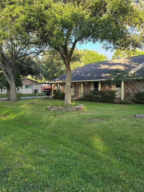2505 Mary Ave, Pearland, TX 77581