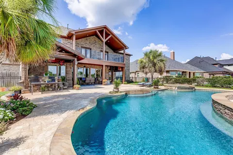 108 Waterstone Dr, Montgomery, TX 77356