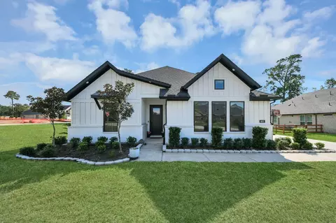 603 Running Iron Ln, Magnolia, TX 77354