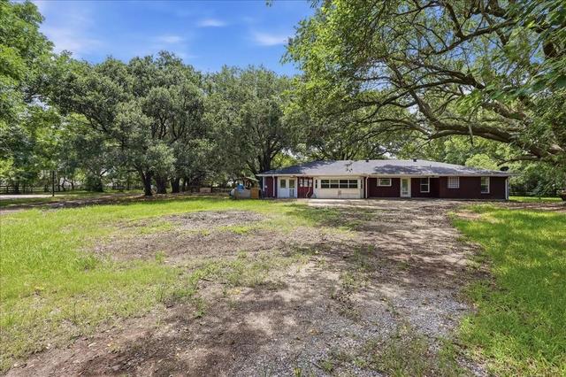 46721 Interstate 10, Winnie, TX 77665