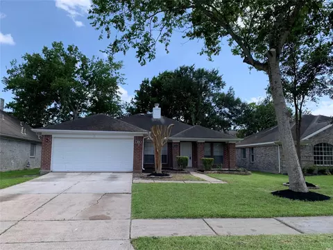 3115 Shady Ridge Trl, Sugar Land, TX 77498