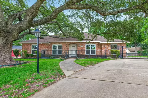 2003 Point Clear Ct, Missouri City, TX 77459