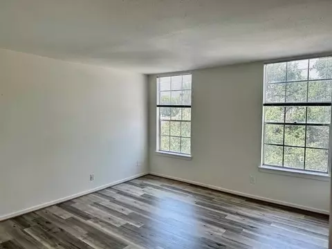 2333 Bering Dr #311, Houston, TX 77057
