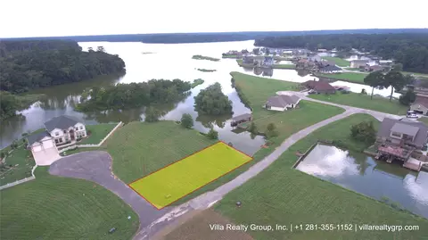 27 Wilderness Trl, Huntsville, TX 77340