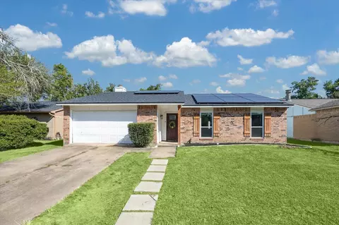 24414 Broken Bow Ln, Hockley, TX 77447
