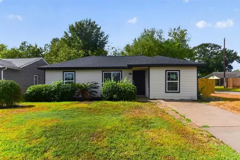 3438 Bacon St, Houston, TX 77021