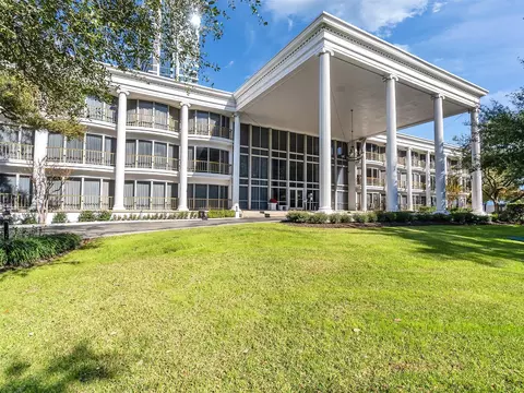 5050 Ambassador Way #218, Houston, TX 77056