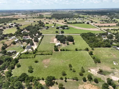 View/Area - 20510 Kickapoo Rd, Waller, TX 77484 photo 5 of 6