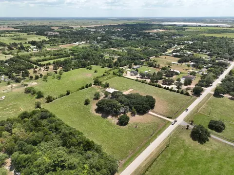 View/Area - 20510 Kickapoo Rd, Waller, TX 77484 photo 2 of 6