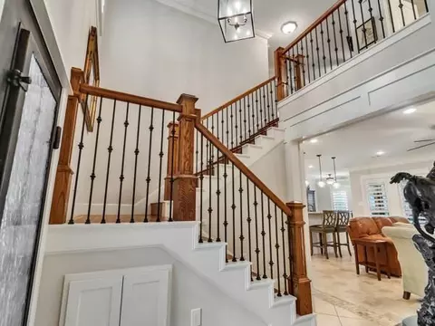 Entry Way - 9 Robin Trl, Conroe, TX 77304 photo 3 of 5