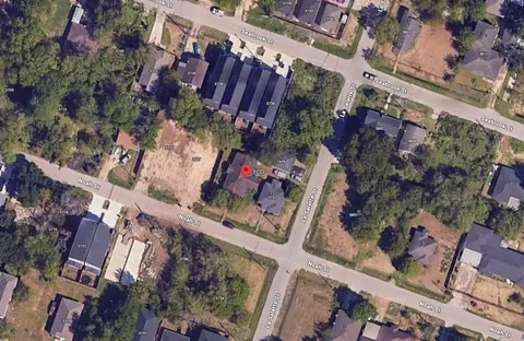 3733 Noah St, Houston, TX 77021