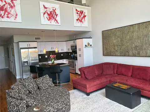 3311 Yupon St #605, Houston, TX 77006