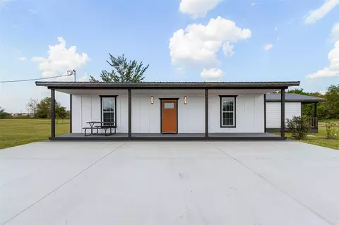 21113 Harrison Dr, Bedias, TX 77831