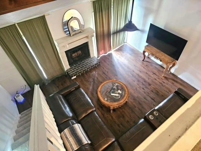 647 Davis Rd, League City, TX 77573
