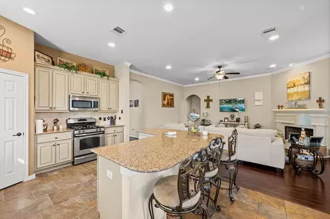 Kitchen - 19710 Valkyrie Dr, Spring, TX 77379 photo 3 of 3