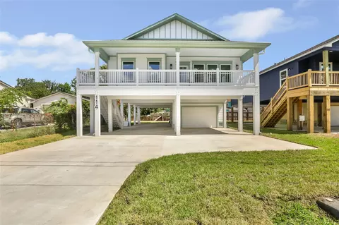 114 Dwire Dr, La Porte, TX 77571