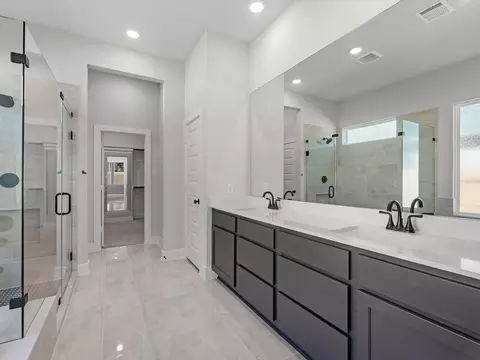 Bath - 22615 Ruby Forest Rd, Tomball, TX 77377 photo 1 of 3