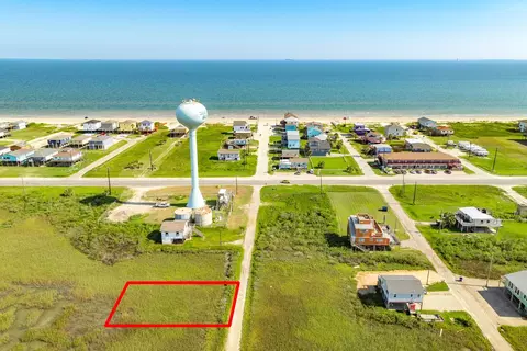 000 Yucca Ave #LOT 30, Surfside Beach, TX 77541