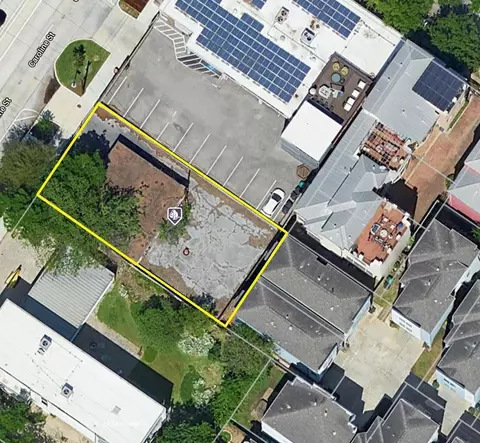 2307 Caroline St, Houston, TX 77004