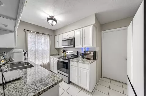 6306 Brookgate Drive Dr, Spring, TX 77373 photo 12