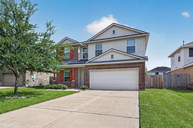 3011 Cambridge Meadows Ln, Dickinson, TX 77539