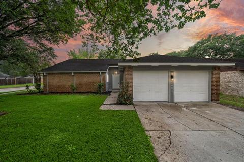 24003 Pea Ridge Dr, Spring, TX 77373 photo 1