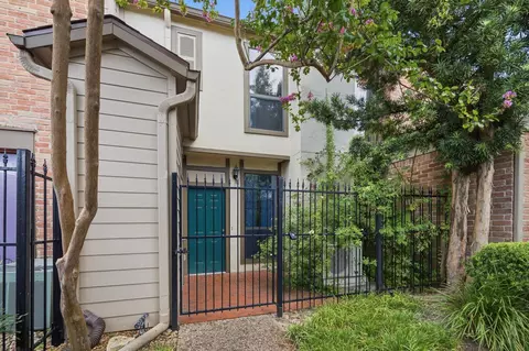 1201 Mcduffie St #114, Houston, TX 77019