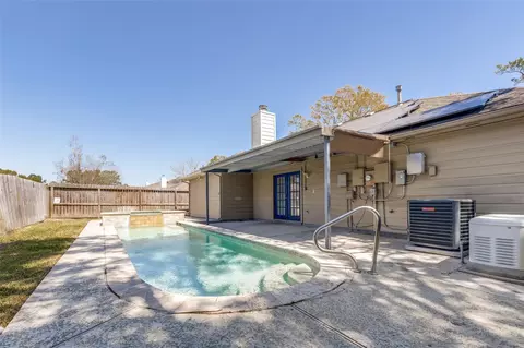 Exterior - 31119 Copperleaf Dr, Spring, TX 77386 photo 4 of 5
