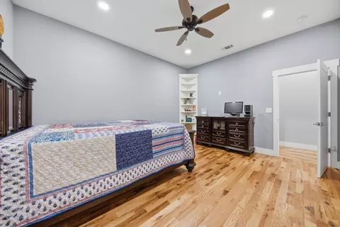 Bedroom - 11234 N Loop Rd, Brenham, TX 77833 photo 6 of 7
