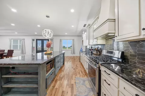Kitchen - 11234 N Loop Rd, Brenham, TX 77833 photo 3 of 3