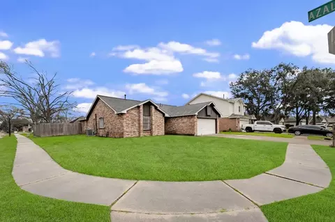 6926 Eagle Ridge Dr, Katy, TX 77449 photo 1