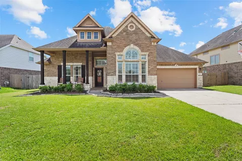 11810 Pearl Ln, Mont Belvieu, TX 77535