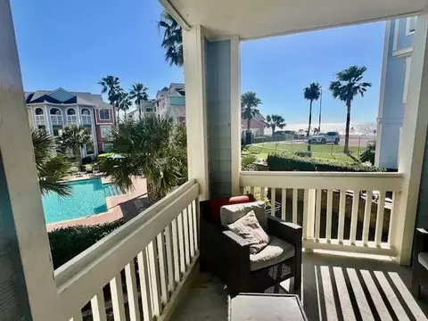 7000 Seawall Blvd #524, Galveston, TX 77551